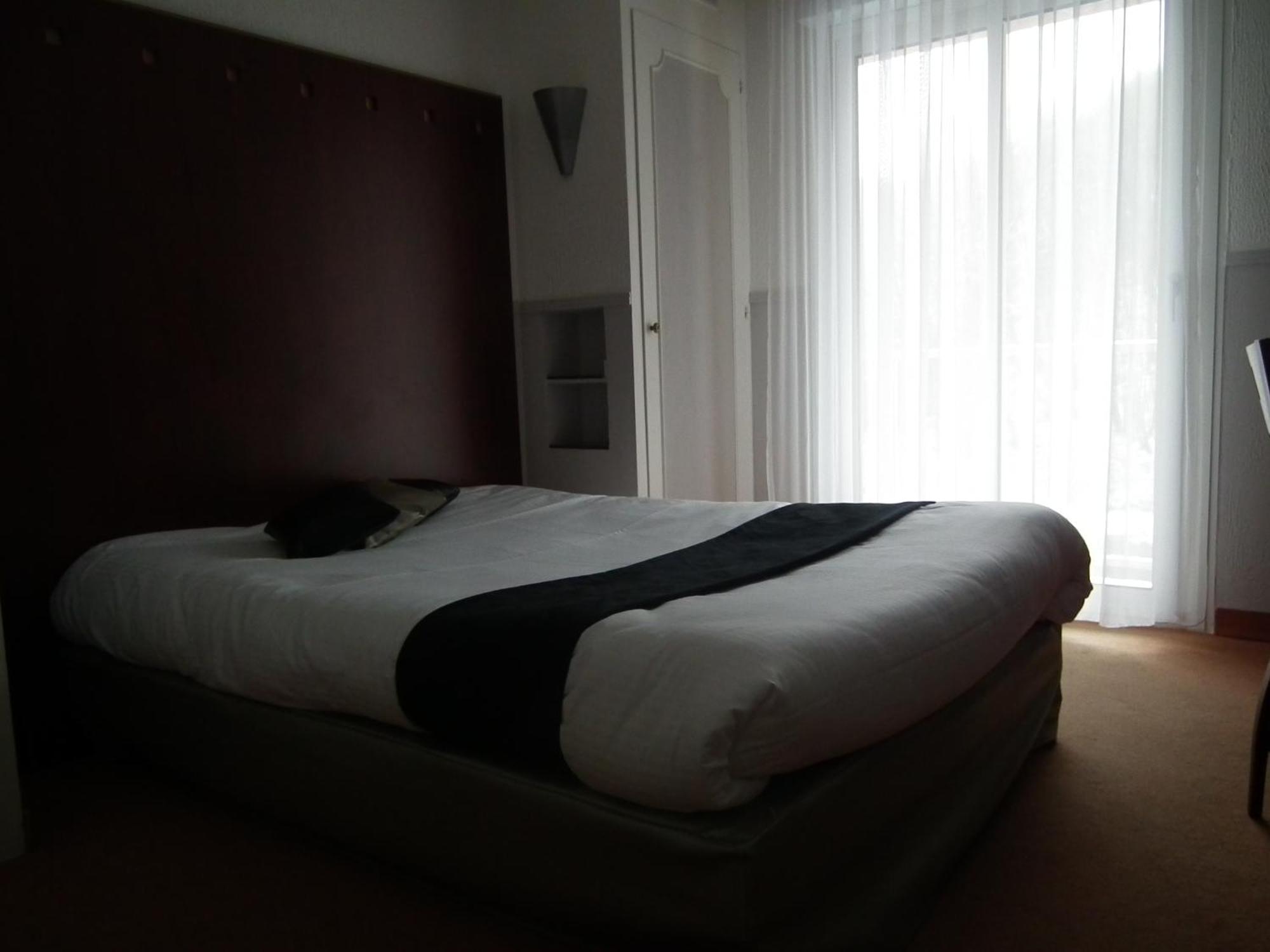 Logis Cosy - Hotel Le Moulin Neuf - Шантони Экстерьер фото